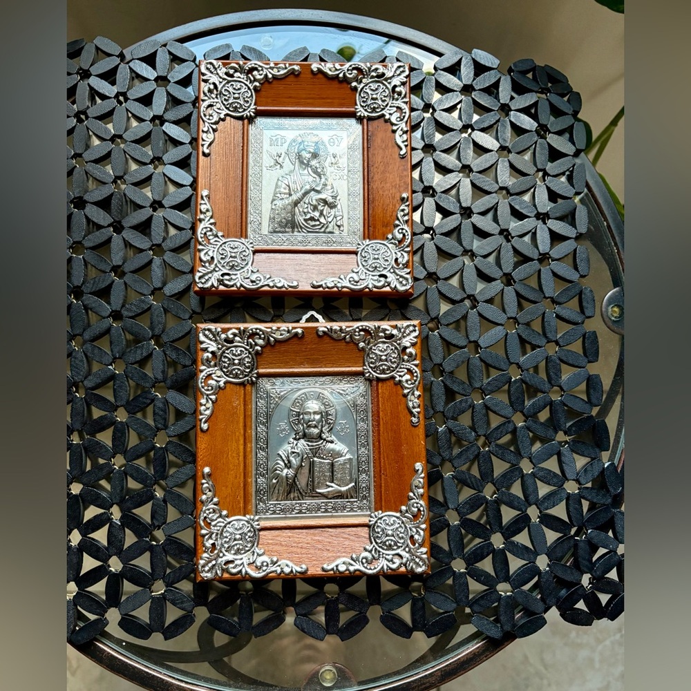 Vintage religious icons - Picture 8 of 13